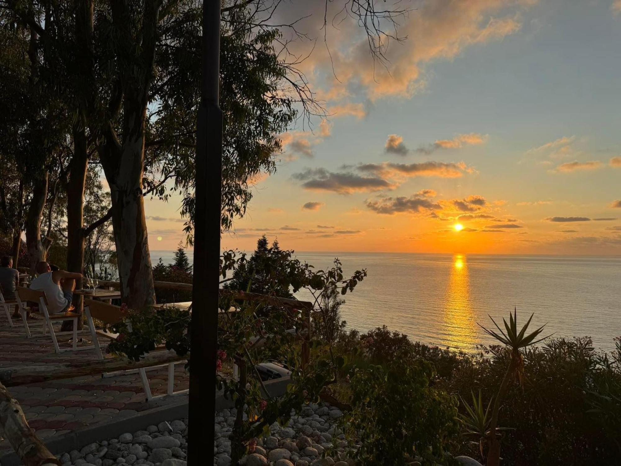 Vistamare Piedigrotta Casa Sul Mare Villa Pizzo  Eksteriør bilde